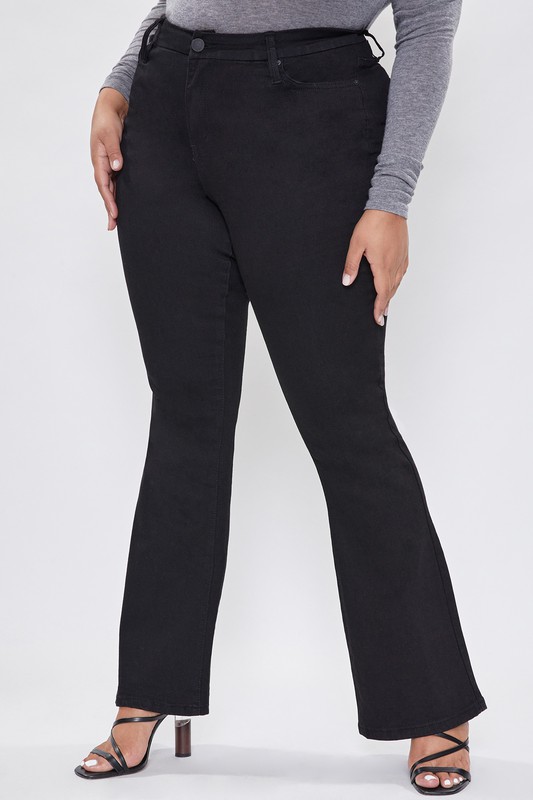 PLUS SIZE DENIM