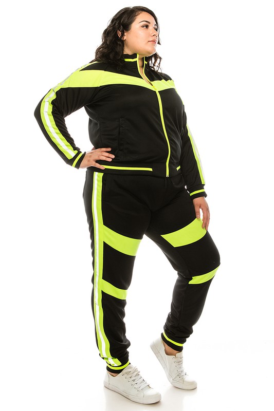 PLUS STREETWEAR