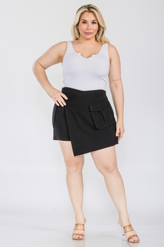 PLUS CREPE SHORTS