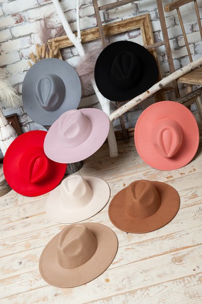 VINTAGE FEDORA