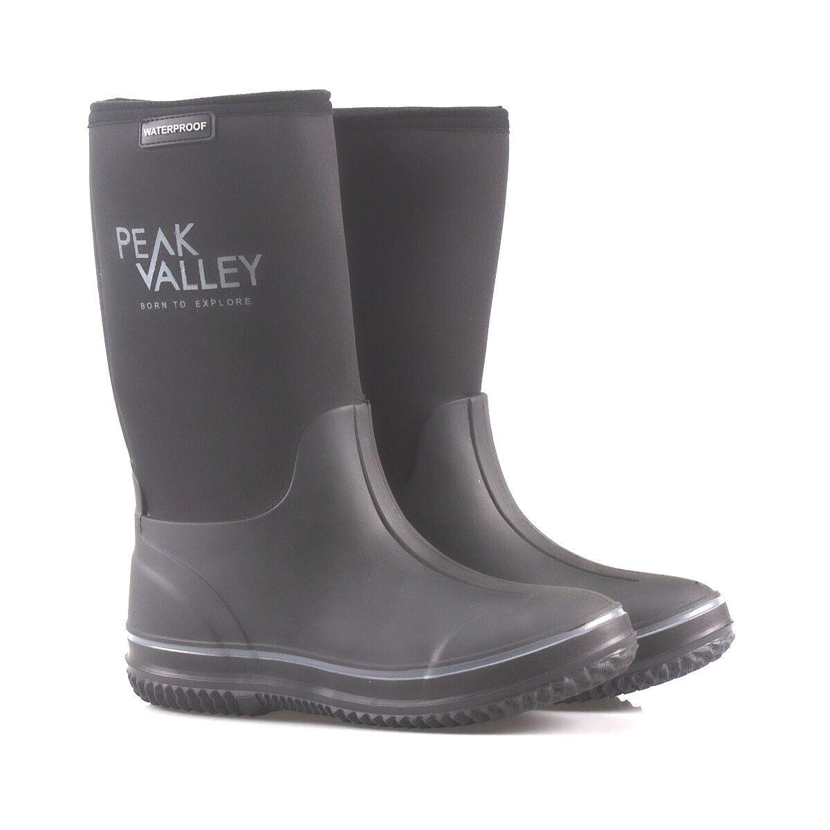 WATER BOOTS
